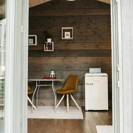 Romantic Getaway For 2 With Wellness / Bohemian Homes