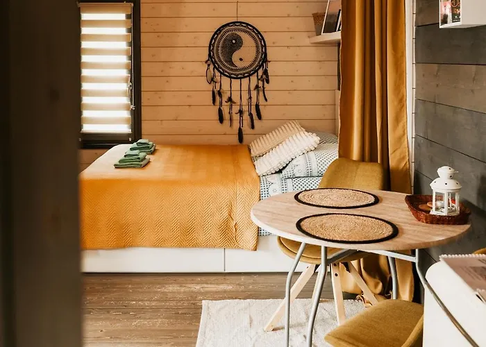 Сasa de vacaciones Romantic Getaway For 2 With Wellness / Bohemian Homes *